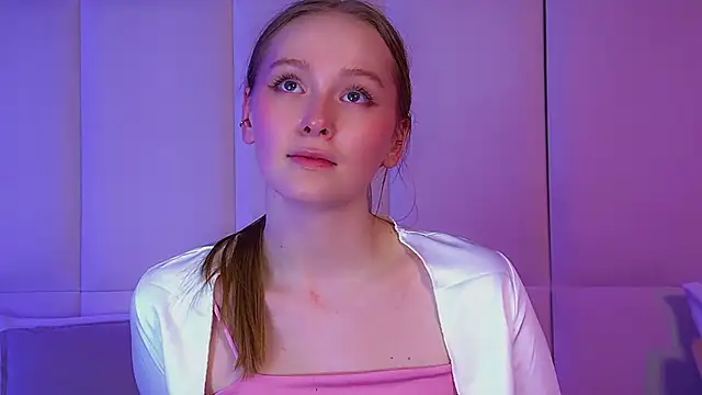 AgataFoxleyのライブXXXチャット