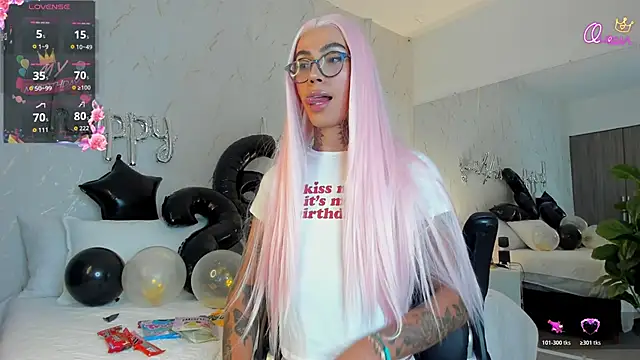 miss_tatiana_: онлайн-секс-чат