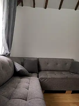 XXX chat uživo modela tata_sanz_