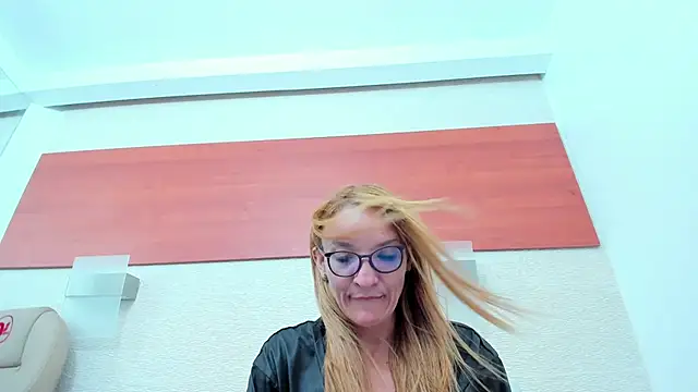 دردشة maddy_cartter الجنسية المباشرة