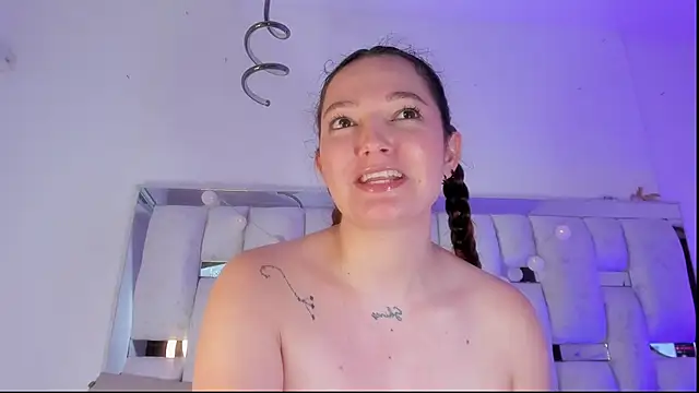 Chat XXX Live HecateCorvin