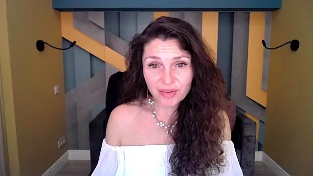 EllaLong: онлайн-секс-чат