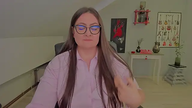 Chat XXX en directo de MistressDarrah