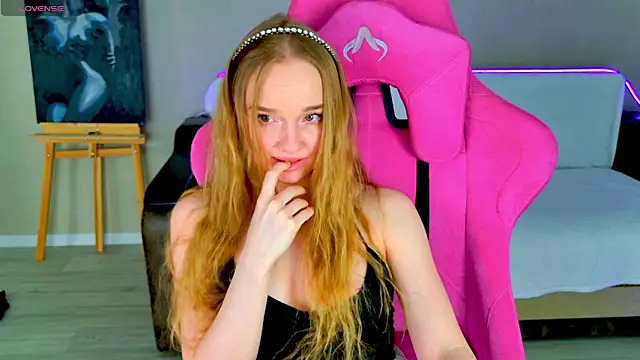 XXX chat uživo modela Shawty_Mia