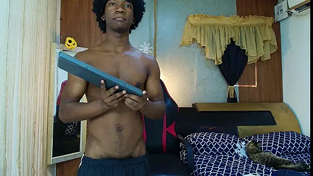 Онлайн чат XXX negga_cum