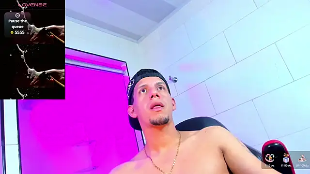 Czat XXX na żywo – Sebastian_Smith__