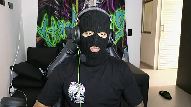 Czat XXX na żywo – cash_master888