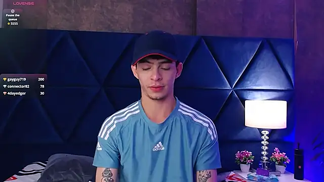 Czat XXX na żywo – Logan_Woods