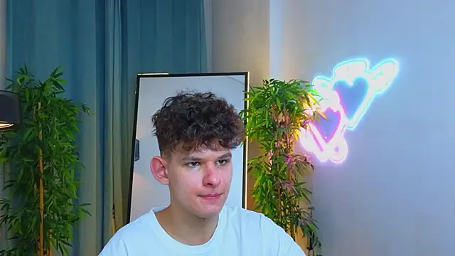 Czat XXX na żywo – _jamesgray_