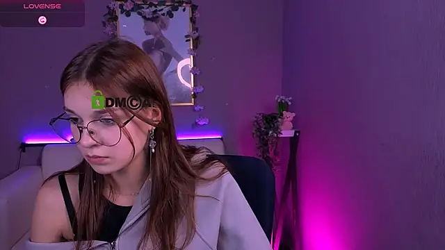 nekky_mouse's Live XXX Chat