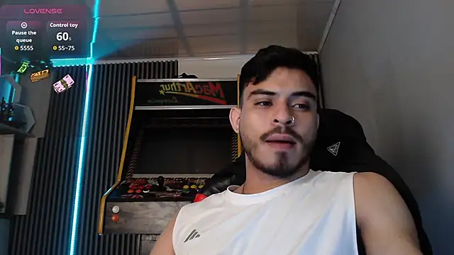 Bastian_MCcormick Live XXX-chat