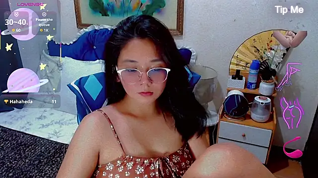 FilipinapocaのライブXXXチャット