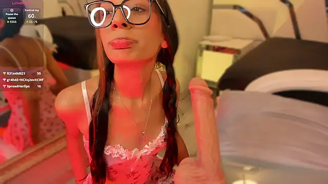 megann_myers: онлайн-секс-чат