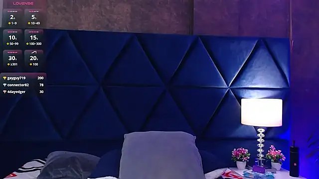 Logan_Woods Live XXX-chat