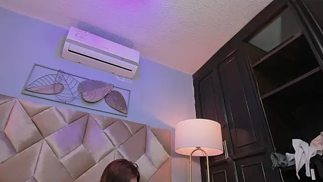 Thalya_AdamsのライブXXXチャット