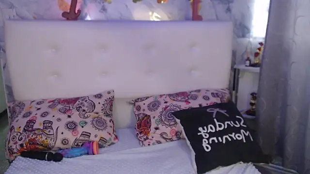 Nicolelewllss: онлайн-секс-чат