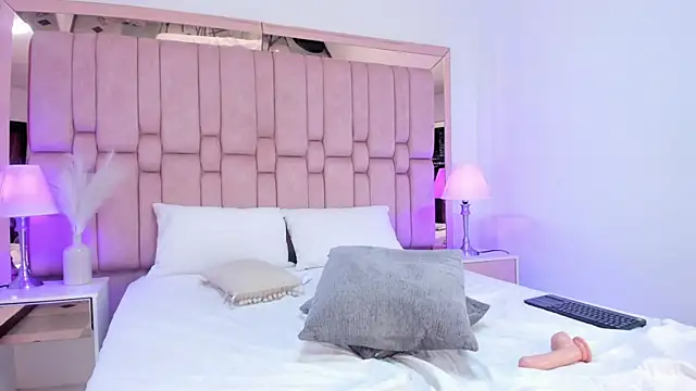 IvyyLee Adlı Modelin Canlı XXX Sohbeti