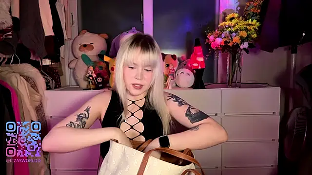 LisaNelsona Adlı Modelin Canlı XXX Sohbeti