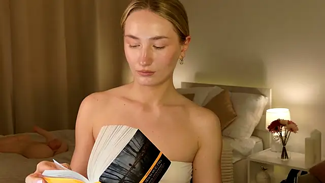 bella__roseのライブXXXチャット