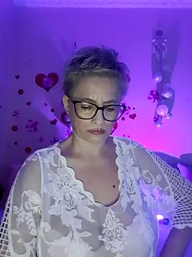 Sembang XXX Secara Langsung BellaBellaHot