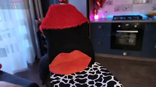 emlana's Live XXX Chat