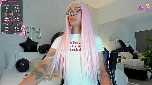 Chat +18 de miss_tatiana_ ao vivo