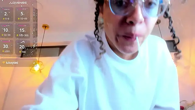 Hanna_Cornee_ Live XXX-chat