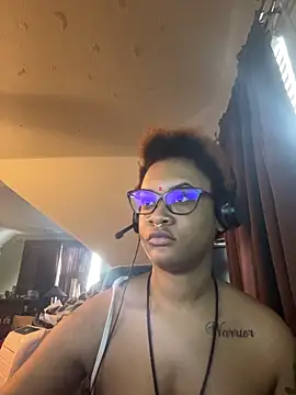 nickytheehawtie Chat XXX live