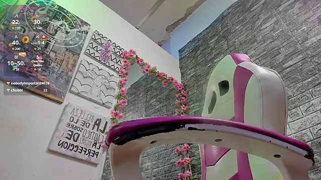 karoll__sex Adlı Modelin Web Kamerası Şovu