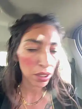 Amani_thewolf: απευθείας συνομιλία ΧΧΧ