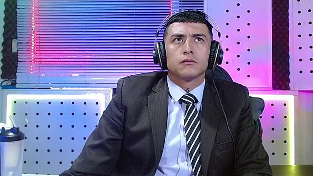 Godofcumxxx Chat XXX in diretta