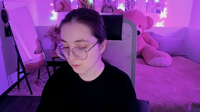 VirtuallVoyant 现场XXX聊天