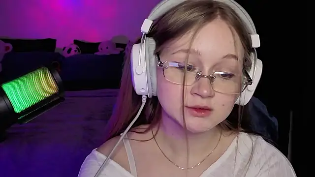 cowgirlclicker 现场XXX聊天