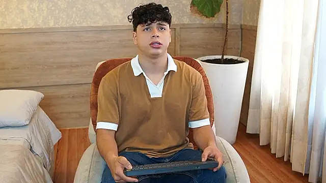 Ethan_occonor Chat XXX in diretta