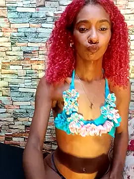 Chat XXX ao vivo de isaabellaa__