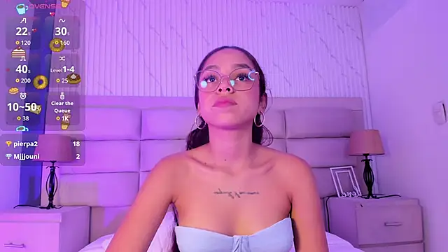 CarolineFyre লাইভ XXX চ্যাট