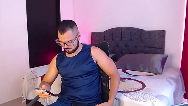 Živý XXX chat yourfavoritesbj