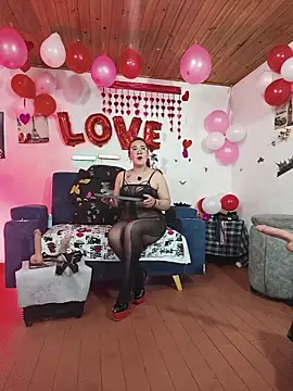 keila_j Adlı Modelin Canlı XXX Sohbeti