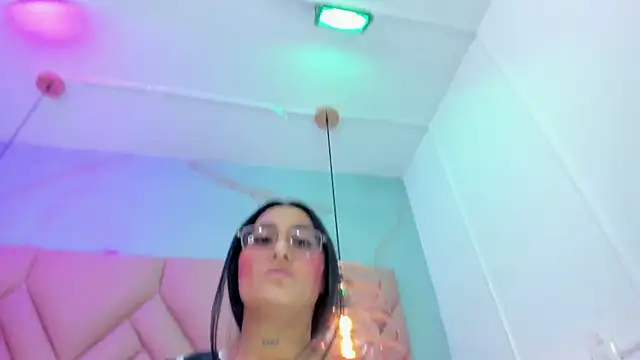 Ibbie_drastic Chat XXX in diretta