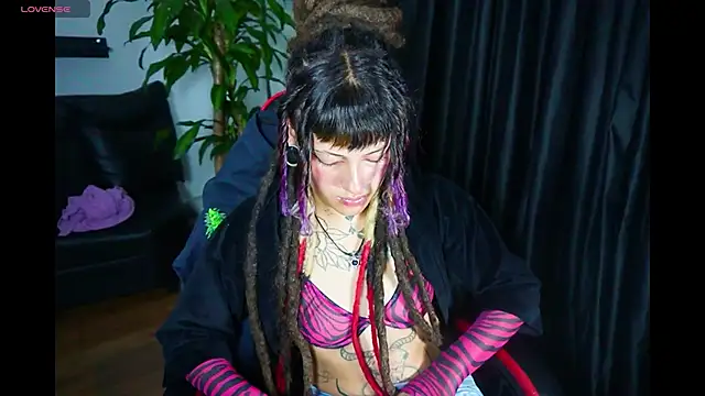 _sharlotte777: απευθείας συνομιλία ΧΧΧ