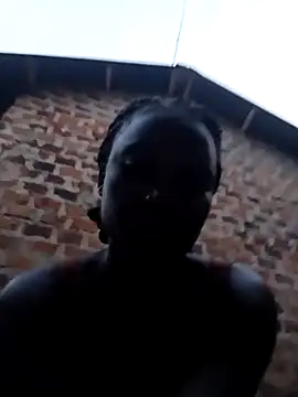 holygrail001 Live XXX-chat