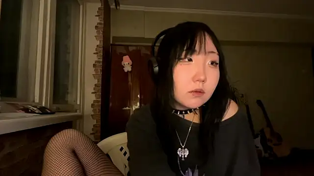 Yunananaan Live XXX chat