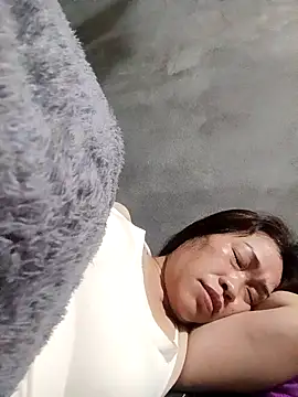 aki_xzx 在線直播表演