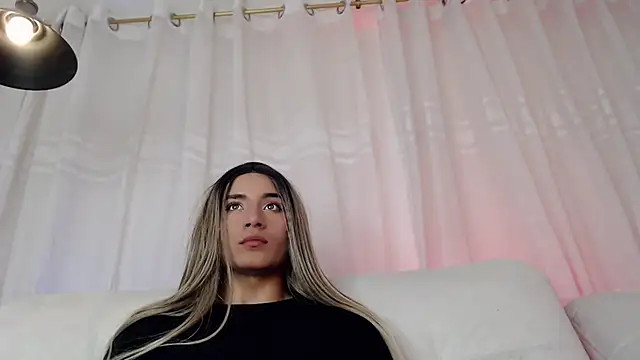 Онлайн чат XXX brihanna-young