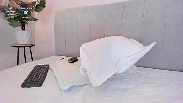 แชท XXX สดของ rawiya