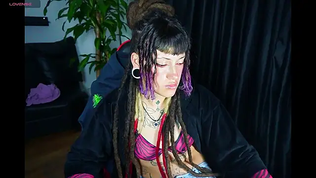 Živý XXX chat _sharlotte777