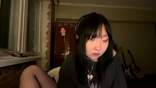 Yunananaa Live XXX-chat