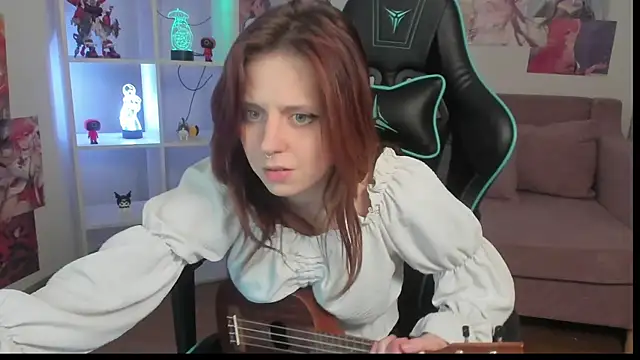 Chat XXX en directo de FreyaVey