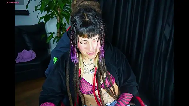 _sharlotte777 live XXX chat