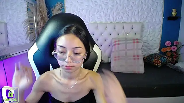 NathaliaSweet_11: онлайн-секс-чат